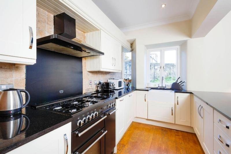 Spacious New Town Garden Flat Apartamento Edimburgo