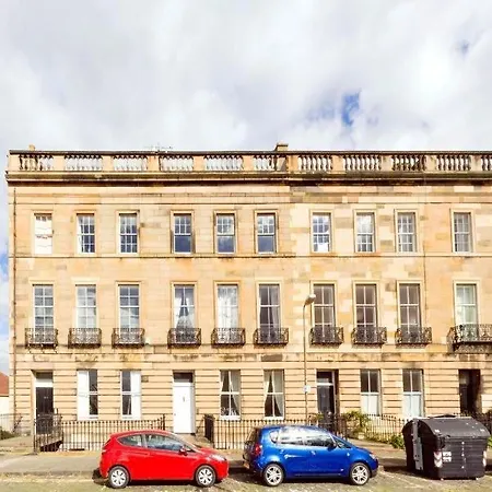 Spacious New Town Garden Flat Edinburgh Exterior photo